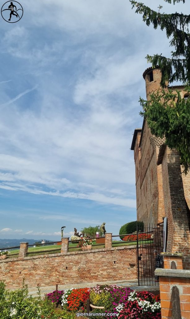 Al Castello di Grinzane Cavour, un gran belvedere