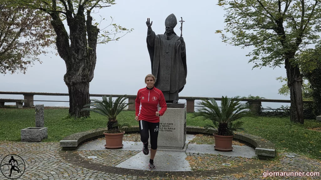 Isola d’Asti statua di San Giovanni Paolo II