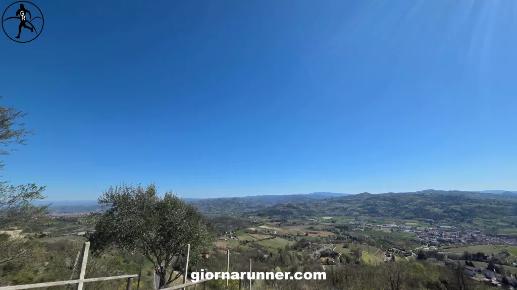 panorama da Panchina Gigante di Bistagno